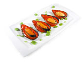 Mejillones tigres con tomate picante